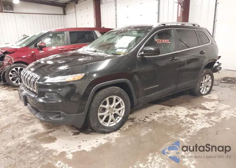 2016 Jeep Cherokee Latitude z USA, uszkodzony, nr VIN 1C4PJMCB3GW122780